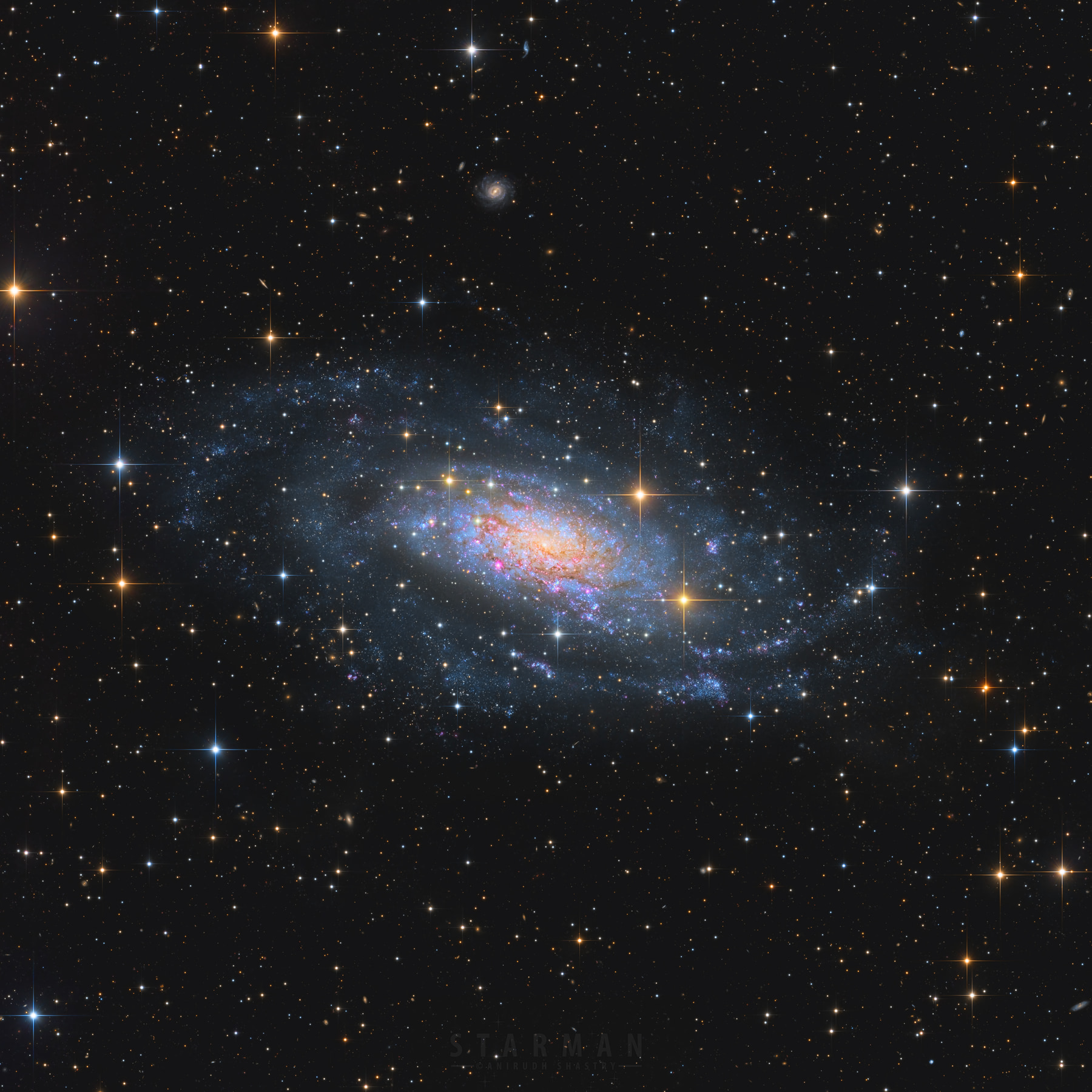 NGC 3621: A Pure Disk Spiral in Hydra